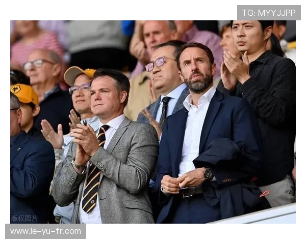 诺丁汉战术拆解：防反体系下的攻守新思路